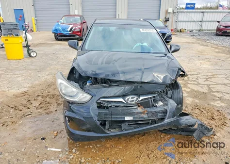 2013 Hyundai Accent Gls z USA, uszkodzony, nr VIN KMHCU4AE1DU432867